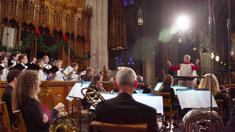 Dr. Philip Cave, associate conductor for Chapel Music, leads a choral performance.